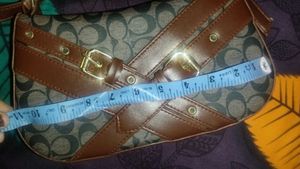 Stylish Shoulder Bag with Buckle Detail