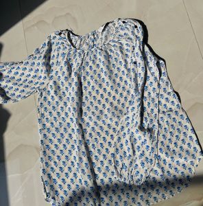 Blue Floral Print Top