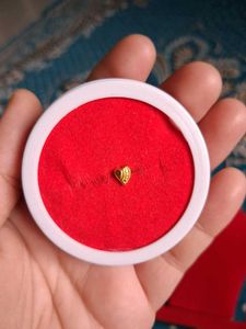 Elegant Gold nosepin - Heart &amp; Ball Design