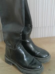 H&amp;M Black Knee Boots