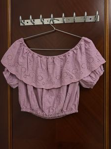 Pretty mauve eyelet crop top