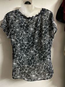 Black Floral V-Neck Ruffle Top