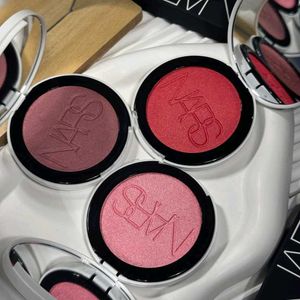 Nars Luminizing Blush