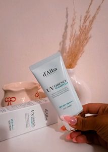 d'Alba UV Essence Waterfull Sun Cream SPF 50+