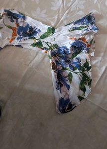 Chic Floral Print Off-the-Shoulder Dress