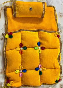 Laddu Gopal Warm Rajiyi Bedset With pillow, pillow