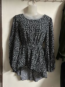 Chic Black Floral Print Peplum Top