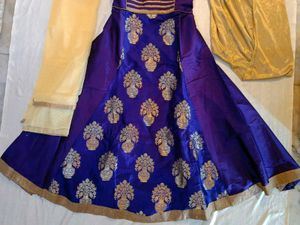 Sunehri Kalidar Anarkali🕊️🪷