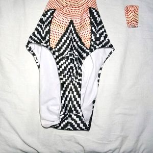 Knot Front Cut One Piece/ Swimsuit/ Beach Party 🔥