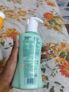 Himalaya Hydrating Aloe Vera Face Wash