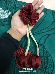 Tulip scrunchie