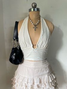Halterneck heart top 🤍