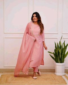 Elegant Pink Kurta Set with Dupatta
