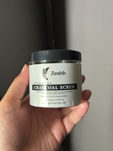 Zeshh Exfoliating Charcoal Scrub