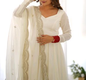Trendy Outfit Collections for your Attractive Look