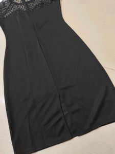Elegant Black Sheath Dress