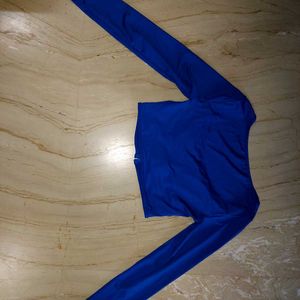 URBANIC Sweetheart Neck Crop Top