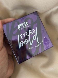 Nykaa Eye Go Bold 9-in-1 Eyeshadow Palette