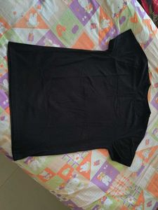Basic Plain Black T-shirt