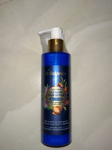 St.Botanica Shampoo