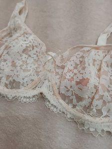 Delicate Lace Bra 38F
