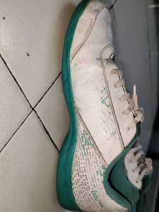 Nivia Cricket Shoes