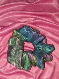 Combo of Iridescent Scrunchie &amp; Bow Set 🎀✨