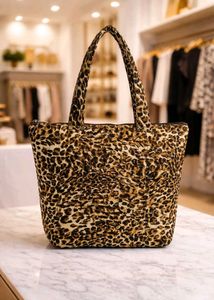 Stylish Leopard Print Tote Bag