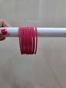🎉today only🎉2/4 size Assorted Bangles Set