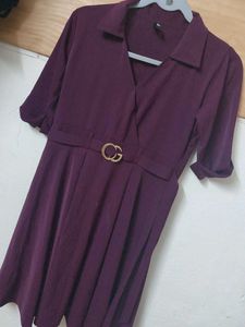 Stylish Plum V-Neck Midi Dress