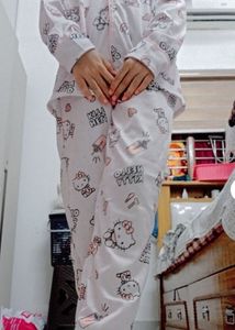 Cute Hello Kitty Pajama Set