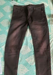 Dark fit jeans for women