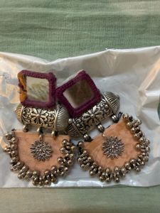 10 new earings in 1600