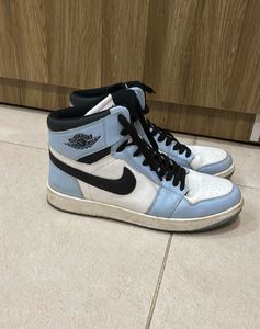 Air Jordan 1 High