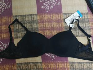 Black T-Shirt Bra