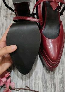 Stylish Burgundy Heels
