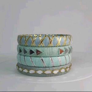 Boho Thread Bangles Set🩵