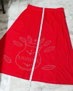 Vibrant Red Embroidered घेरेदार peticot