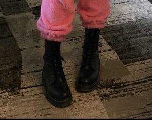 Black boots