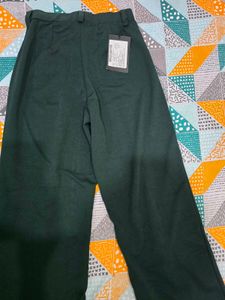 Stylish Green Wide-Leg Trousers