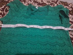 Emerald Green Lace Puff Sleeve Top