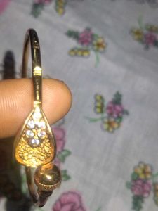 Elegant Gold  bracelet
