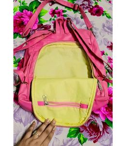 Women Bag Or Selling