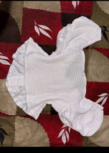 White Corset Top. SIZE-30-36.NOT WORN EVEN ONCE