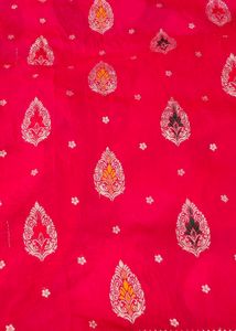 new dola silk saree