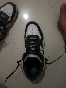 Men's Athletic Sneakers