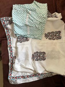soft longwear  White Kurta Set with Green Print