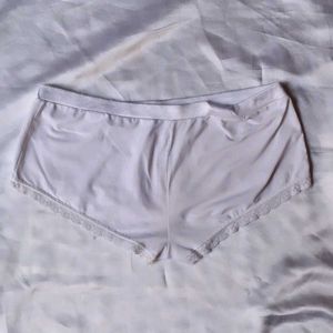 Lela Panty