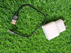Mobile Small Pin Charger
