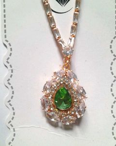 Elegant Necklace and Earring Set